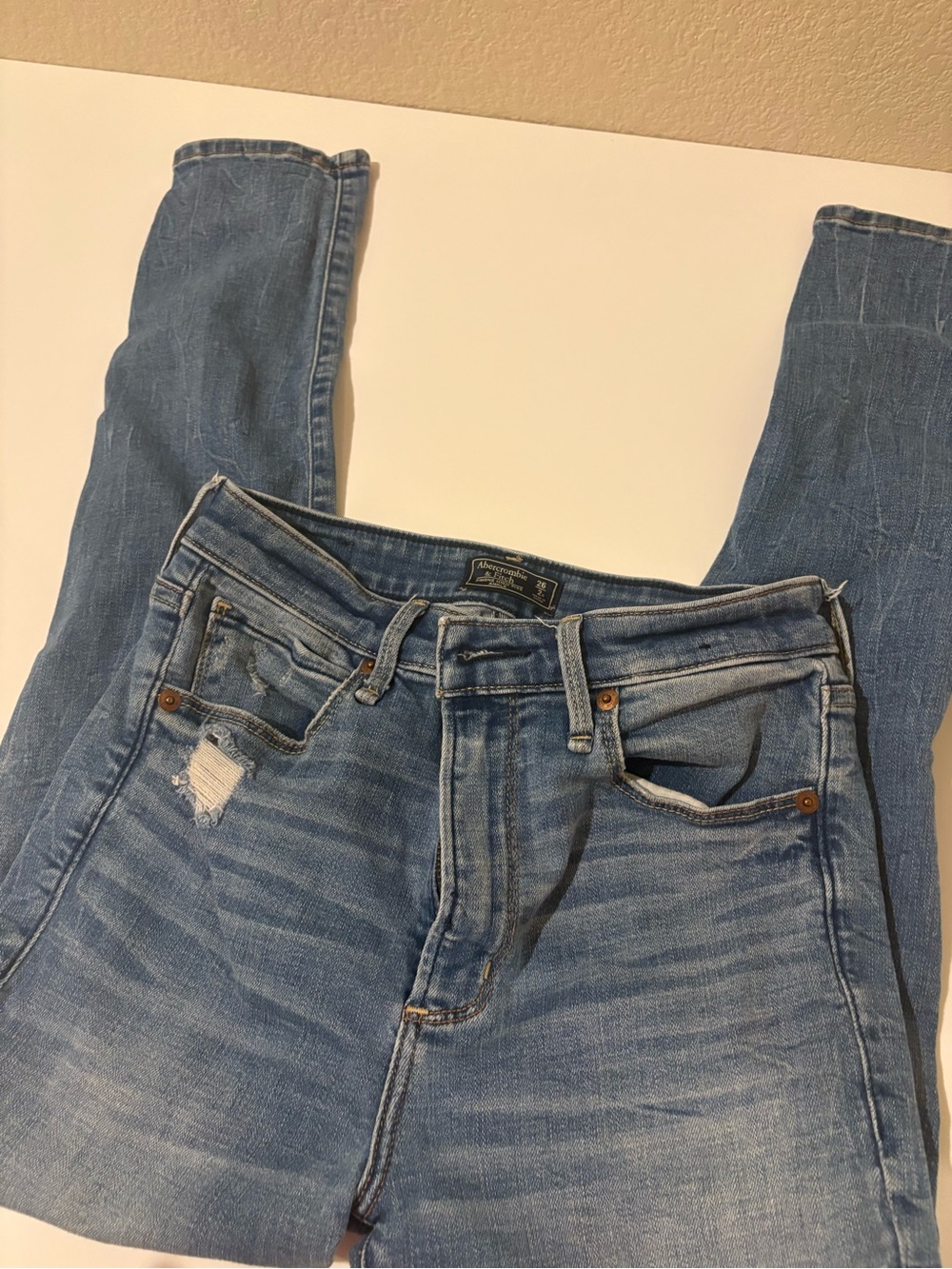 Women’s Light Blue Distressed Jeans